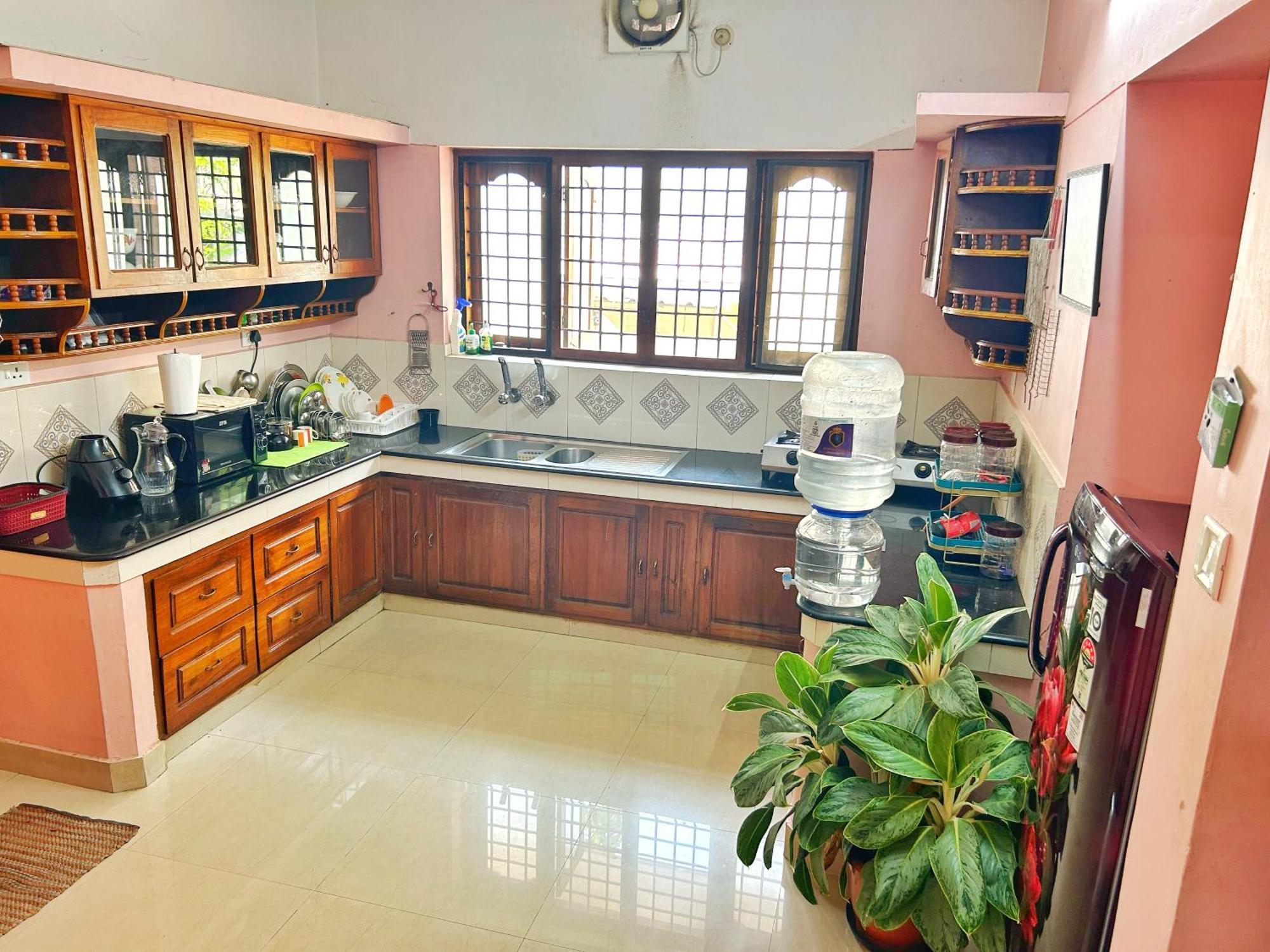 La Casa Trivandrum 4 Bhk Ac Luxury Villa At City Centre, Just 6 Kms To Airport Thiruvananthapuram Buitenkant foto