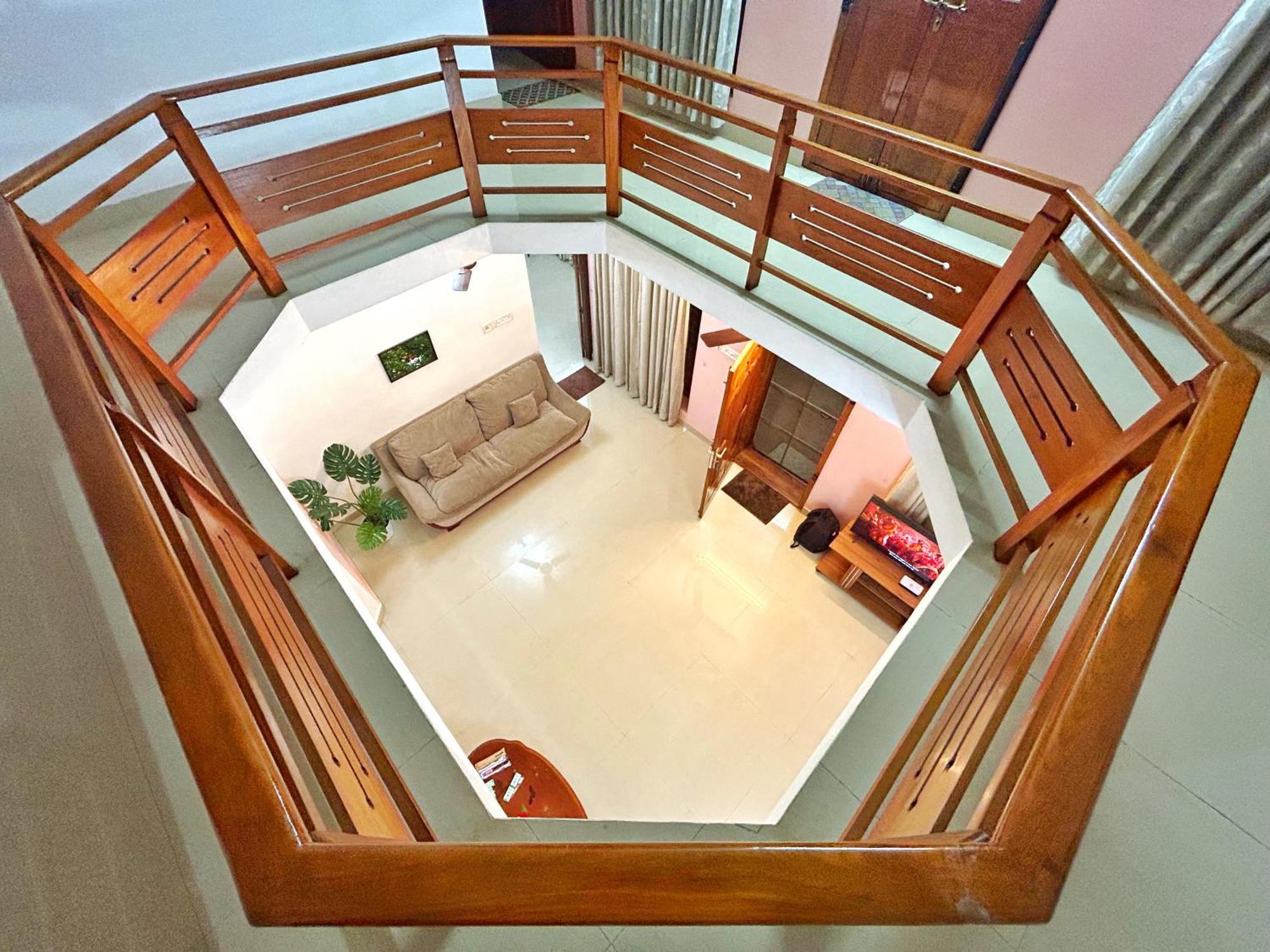 La Casa Trivandrum 4 Bhk Ac Luxury Villa At City Centre, Just 6 Kms To Airport Thiruvananthapuram Buitenkant foto