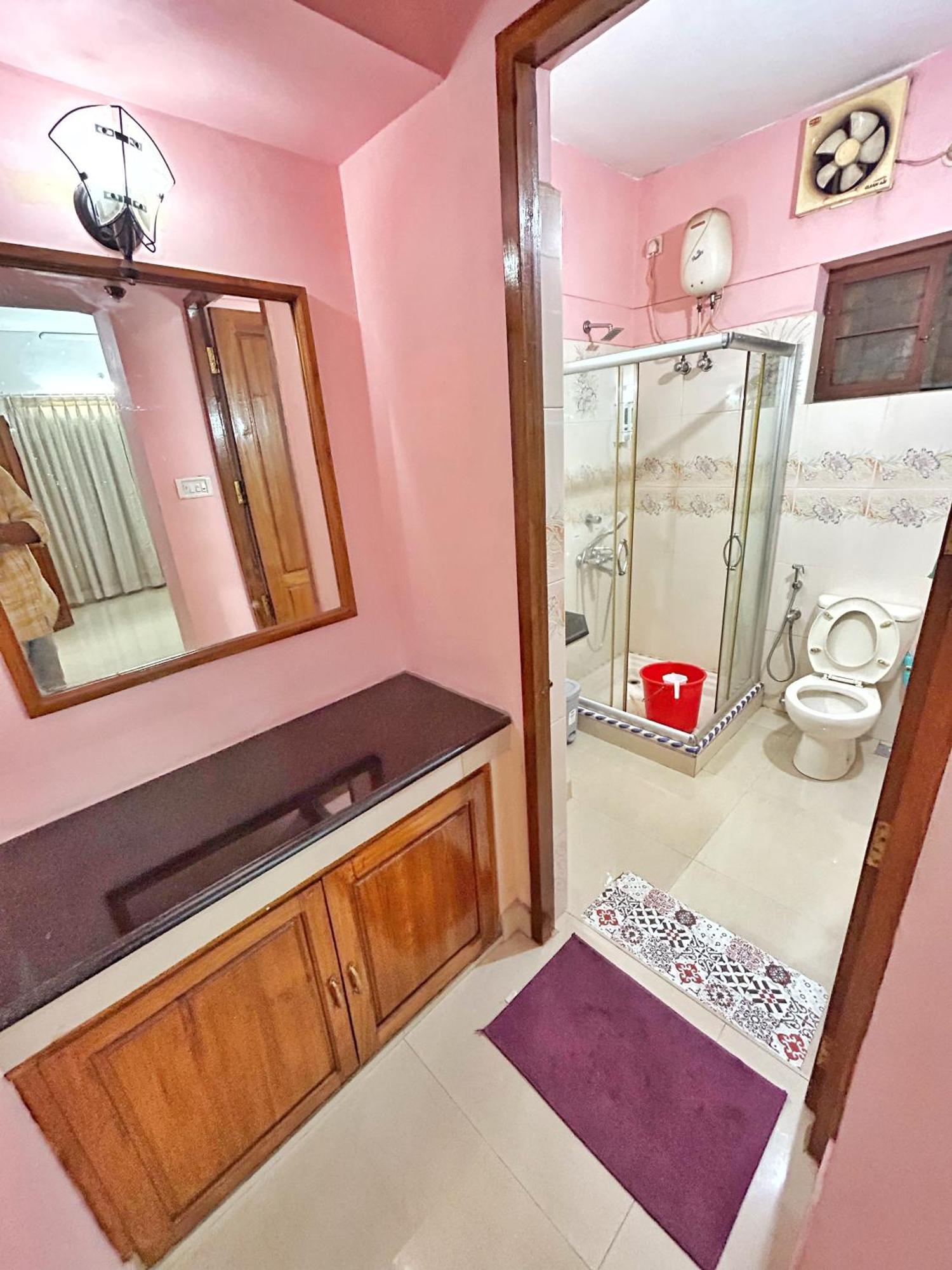 La Casa Trivandrum 4 Bhk Ac Luxury Villa At City Centre, Just 6 Kms To Airport Thiruvananthapuram Buitenkant foto